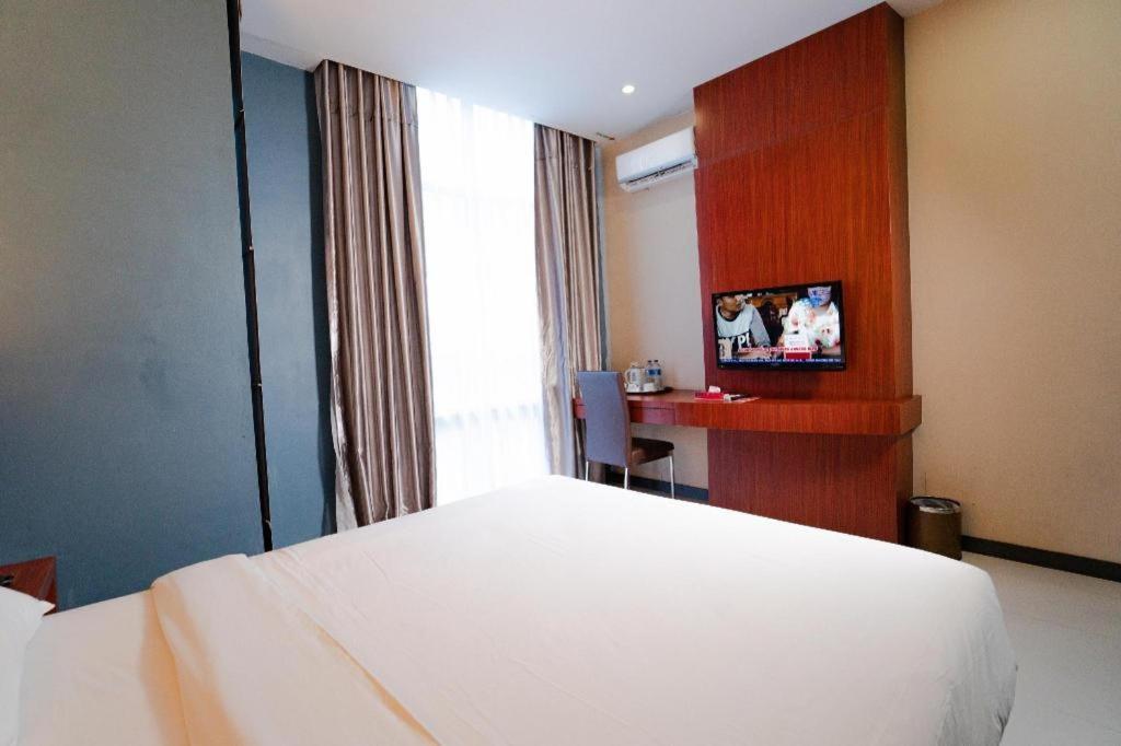 The Crew Hotel Kualanamu International Airport Medan Eksteriør billede
