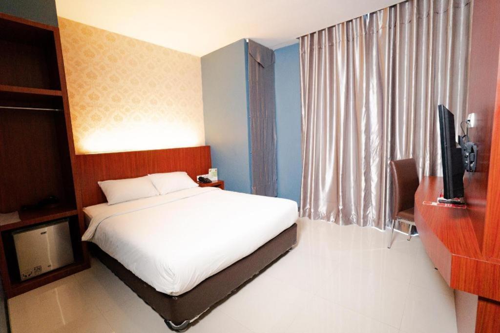 The Crew Hotel Kualanamu International Airport Medan Eksteriør billede