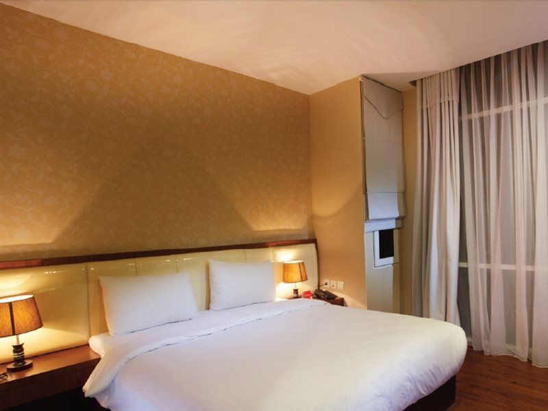 The Crew Hotel Kualanamu International Airport Medan Eksteriør billede